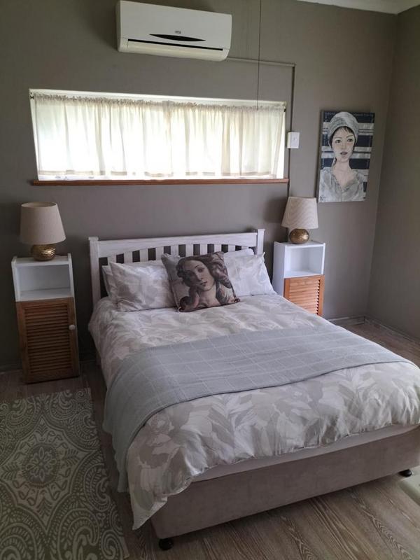 5 Bedroom Property for Sale in Porterville Western Cape